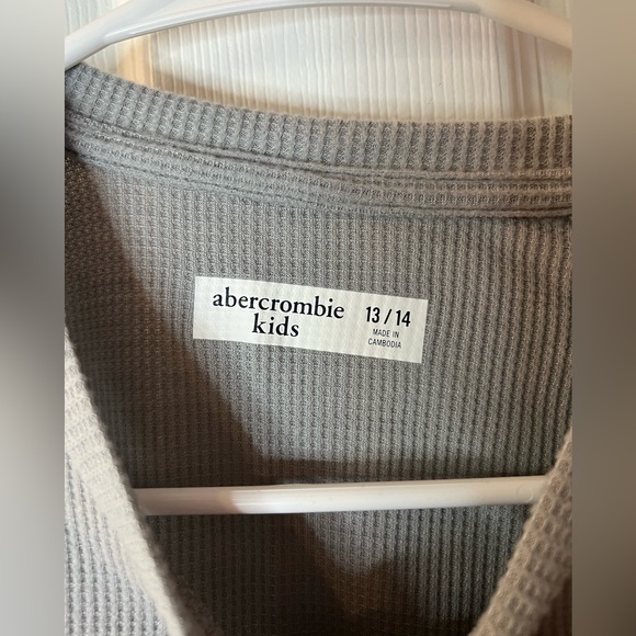 Abercrombie Boys Thermal Waffle Long Sleeve Shirt 13/14 - Picture 3 of 4